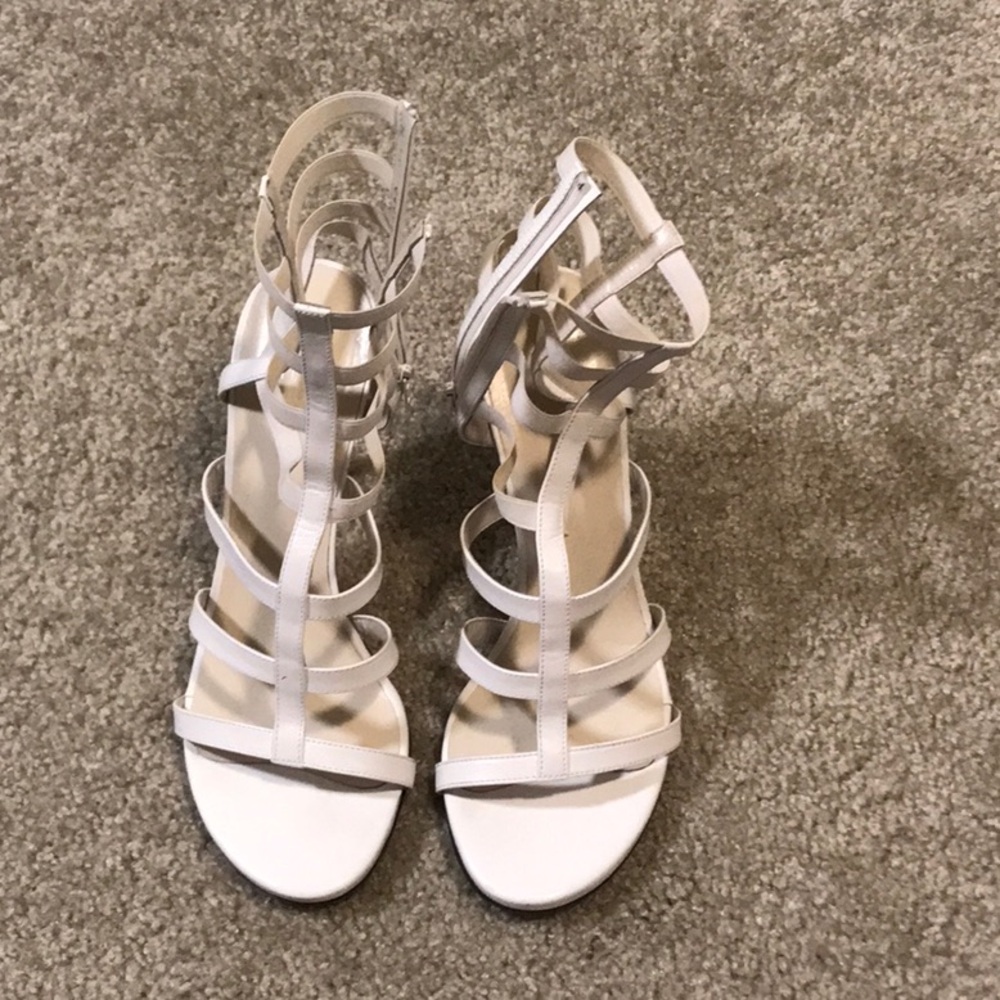 Preowned Stuart Weizman White Leather heels sandals - 7.5m